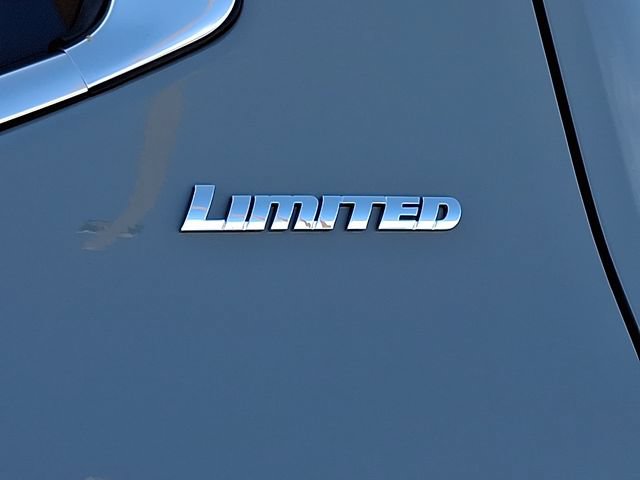 Certified 2026 Toyota Tundra Limited AWD/4WD image 30