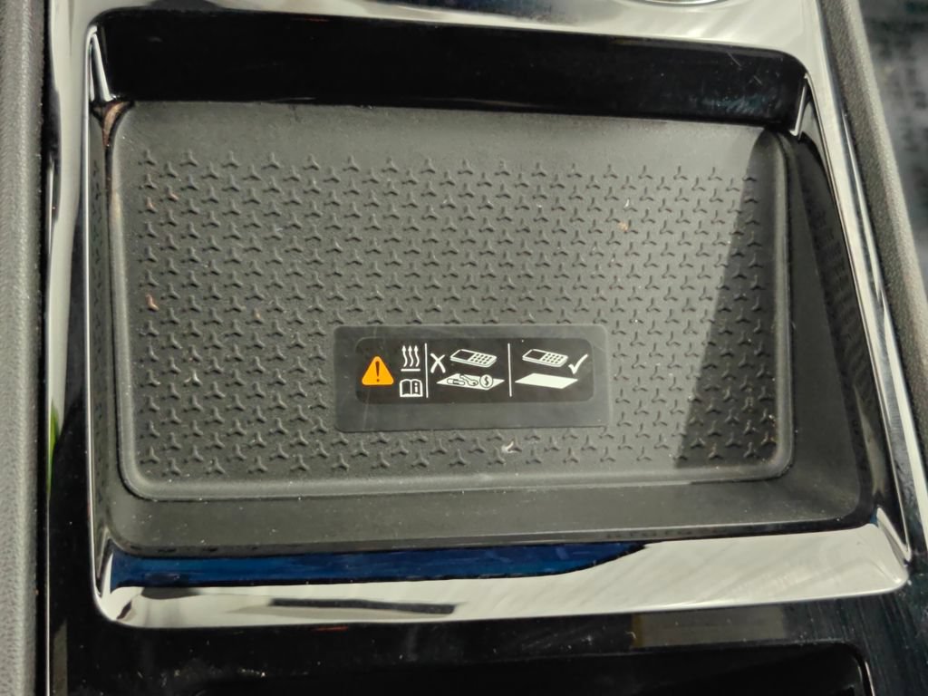 Used 2024 Chevrolet Blazer EV LT AWD/4WD image 8