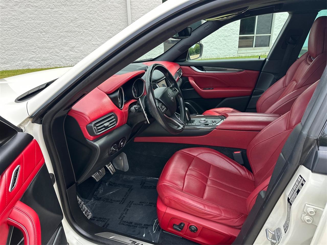 Used 2019 Maserati Levante S GranSport AWD/4WD image 9