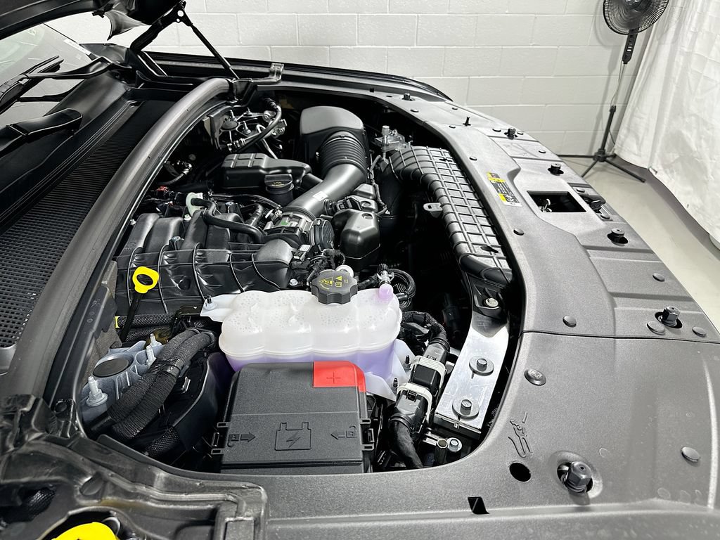 New 2025 Jeep Grand Cherokee Altitude AWD/4WD image 19