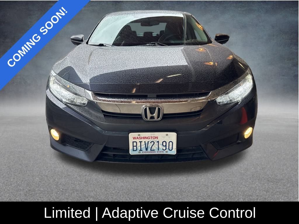 Used 2017 Honda Civic Touring image 2