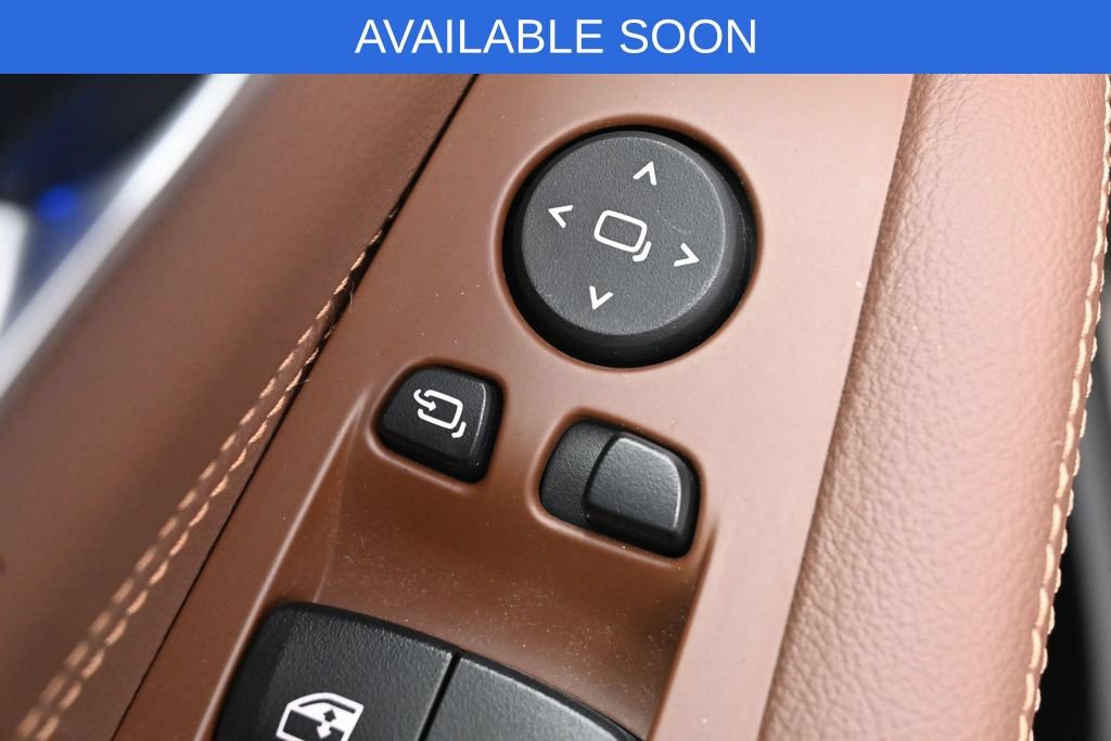 Used 2022 BMW X5 xDrive40i w/ Executive Package AWD/4WD image 12