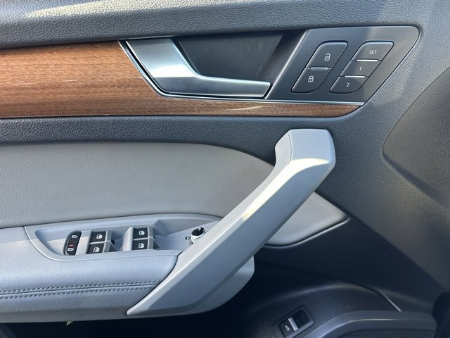 Used 2021 Audi Q5 2.0T Premium Plus image 15