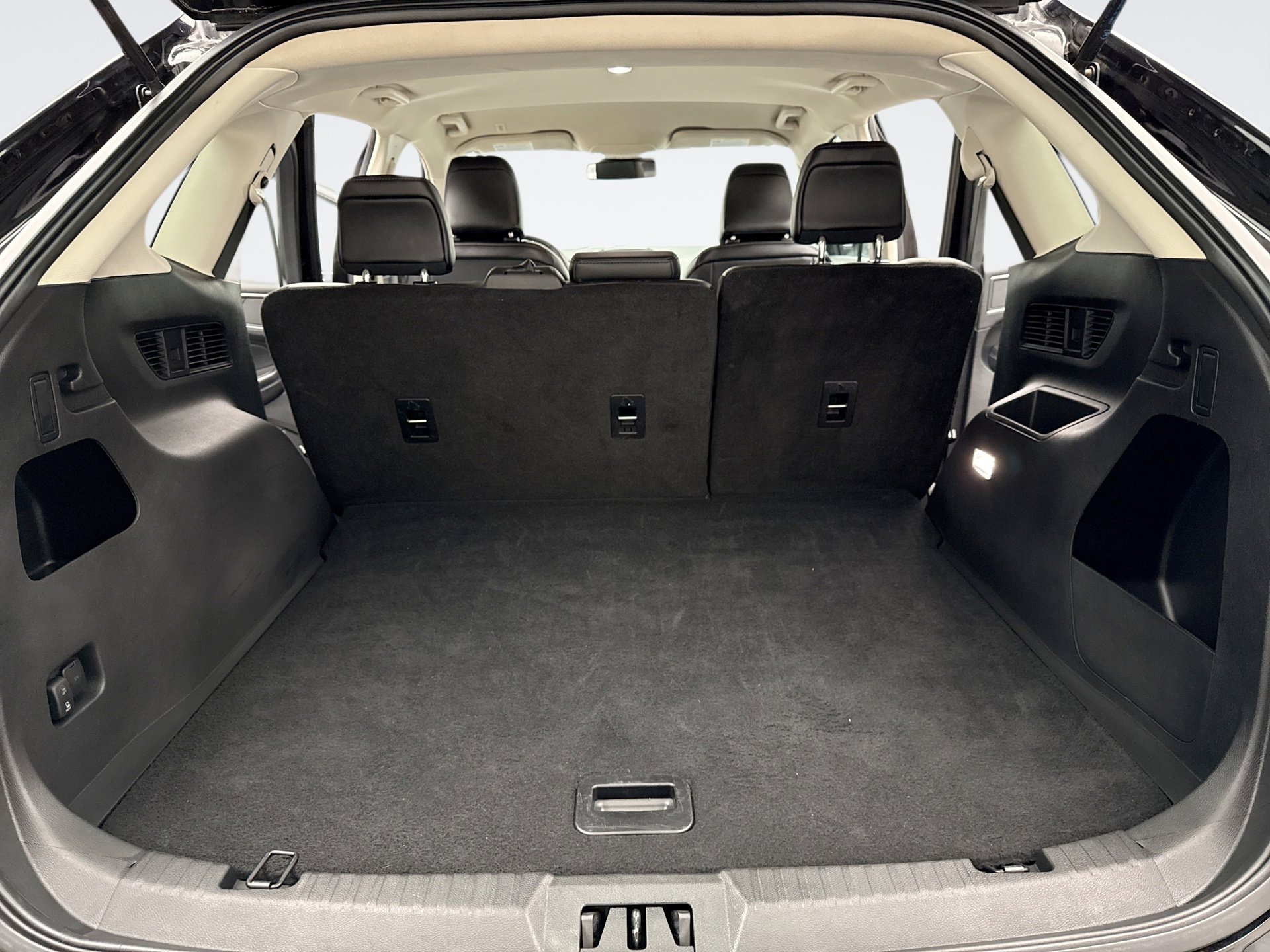 Used 2024 Ford Edge SEL image 20