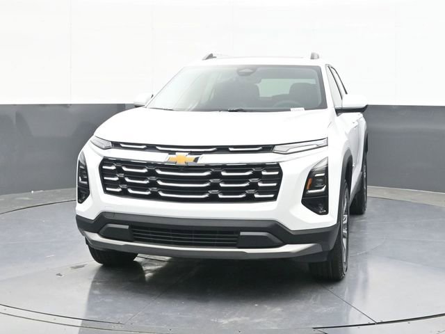 New 2026 Chevrolet Equinox LT w/ Convenience Package II FWD image 2