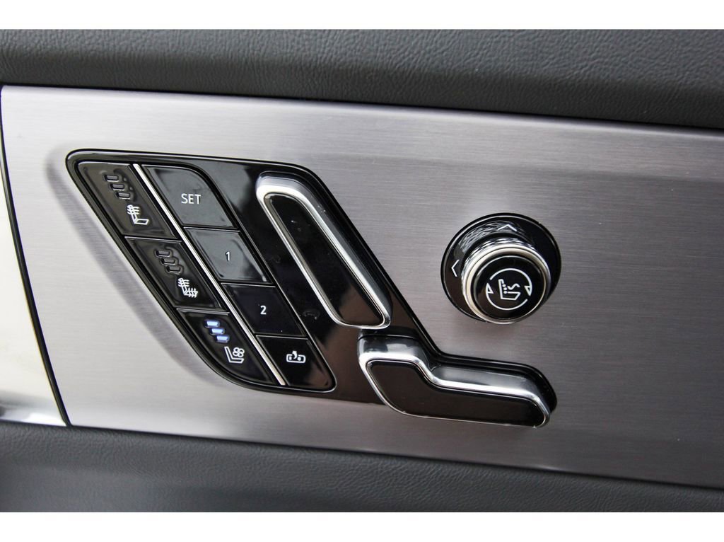 New 2026 Cadillac Vistiq Premium Luxury AWD/4WD image 23
