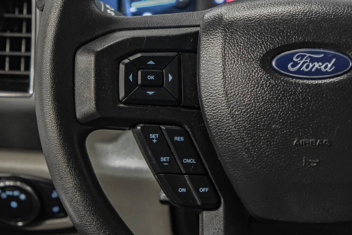 Used 2022 Ford F250 XLT w/ Black Appearance Package AWD/4WD image 16