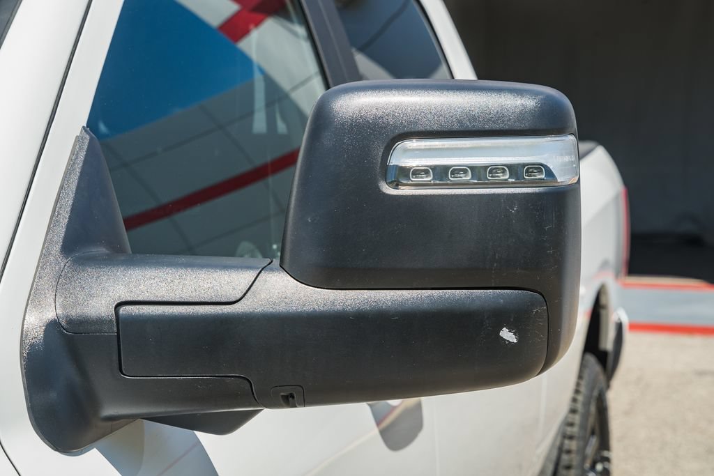 New 2026 RAM 2500 Laramie AWD/4WD image 17