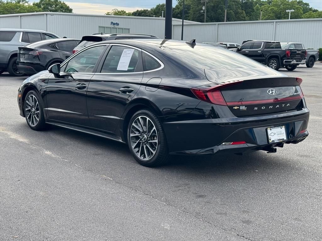 Used 2023 Hyundai Sonata Limited w/ Preferred Accessory Package FWD image 5
