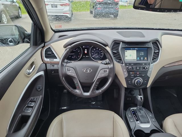 Used 2018 Hyundai Santa Fe Sport w/ 2.4L Tech Package 04 AWD/4WD image 15