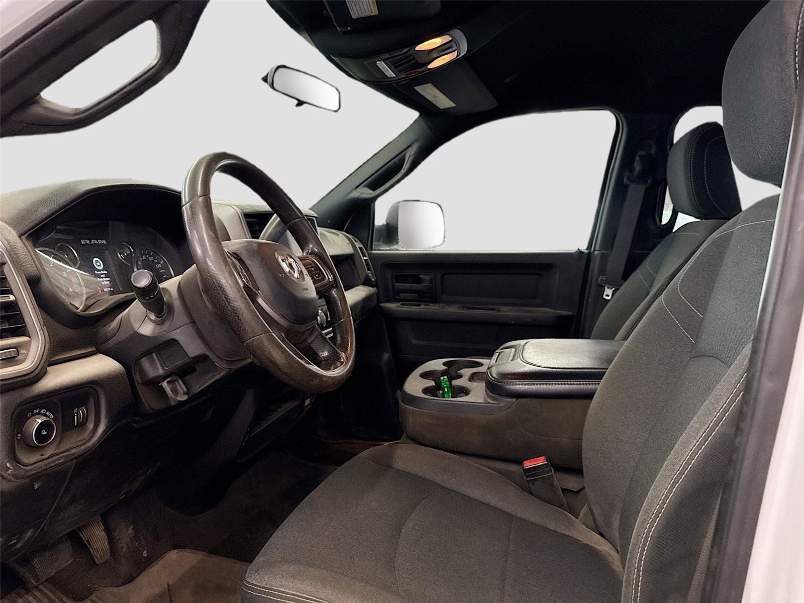 Used 2022 RAM 3500 Tradesman AWD/4WD image 4