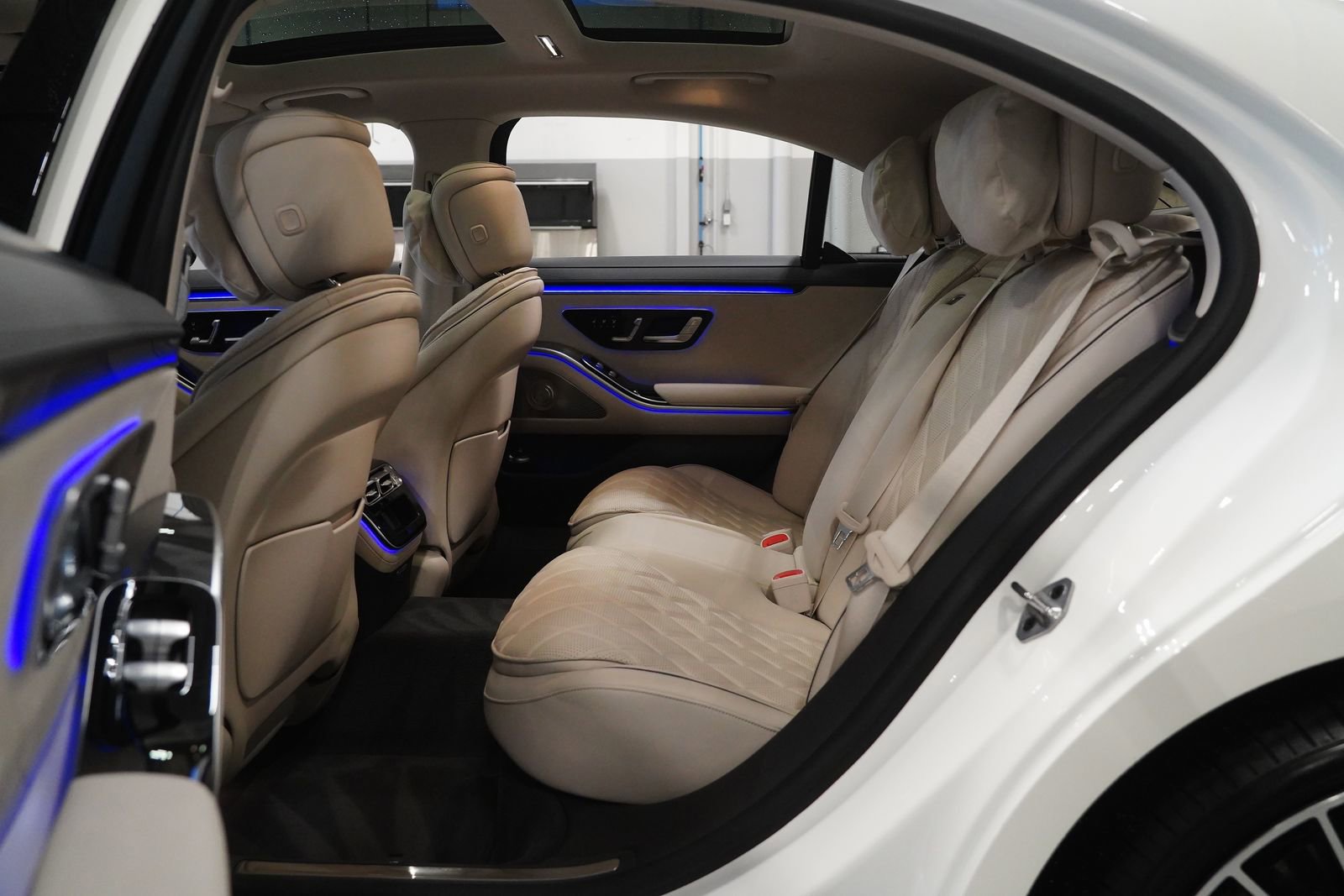 Certified 2023 Mercedes-Benz S 580 4MATIC Sedan image 14