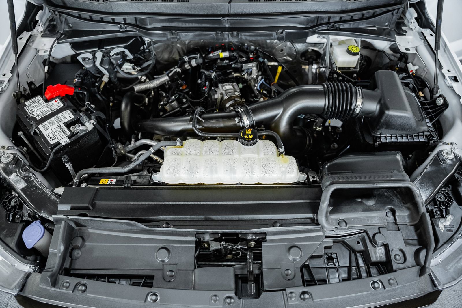 Used 2023 Ford F150 Lariat w/ Equipment Group 502A High image 21