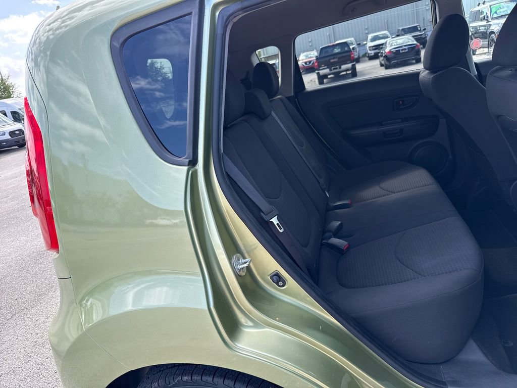 Used 2013 Kia Soul image 22