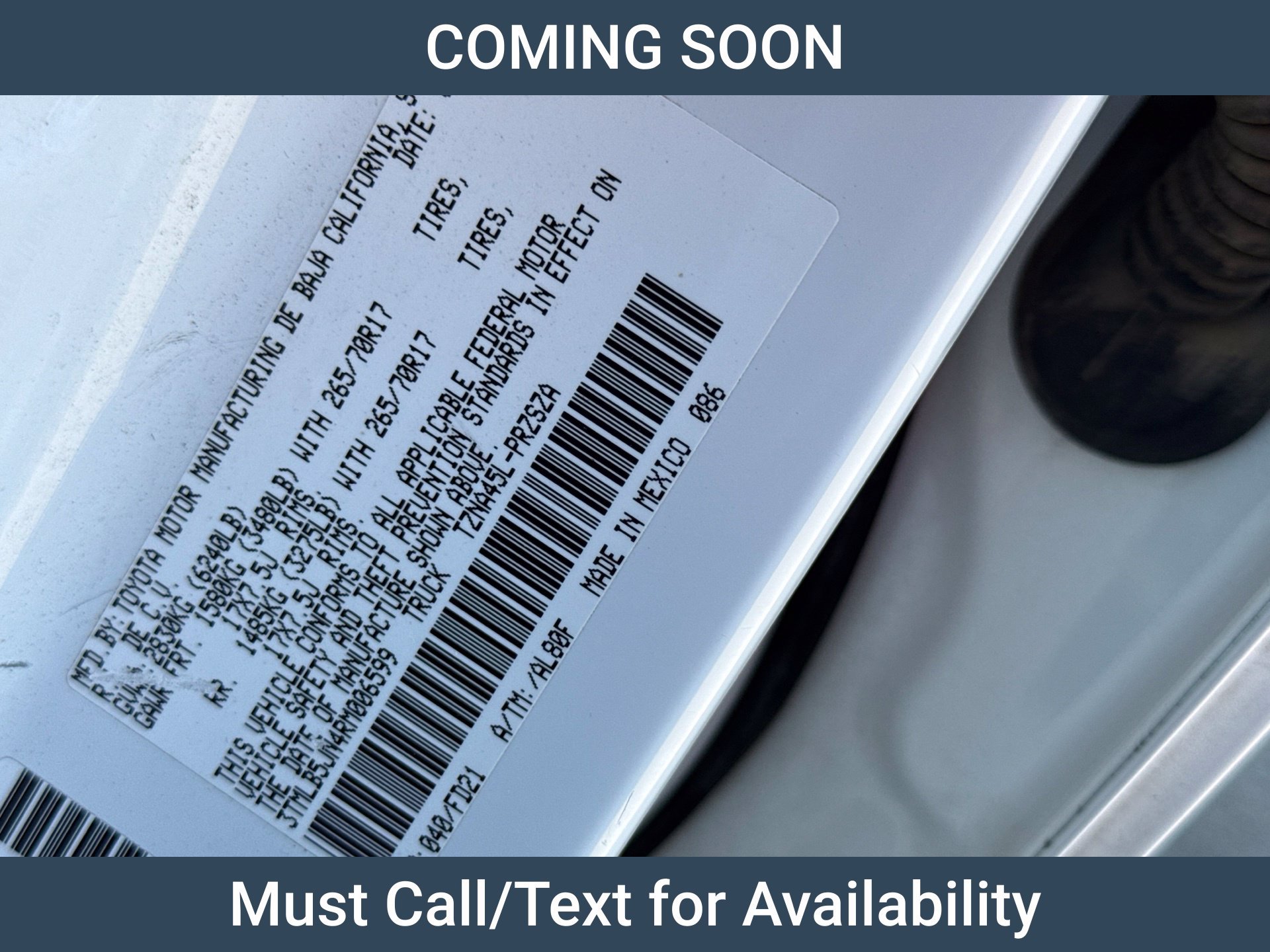 Used 2024 Toyota Tacoma TRD Off-Road AWD/4WD image 9