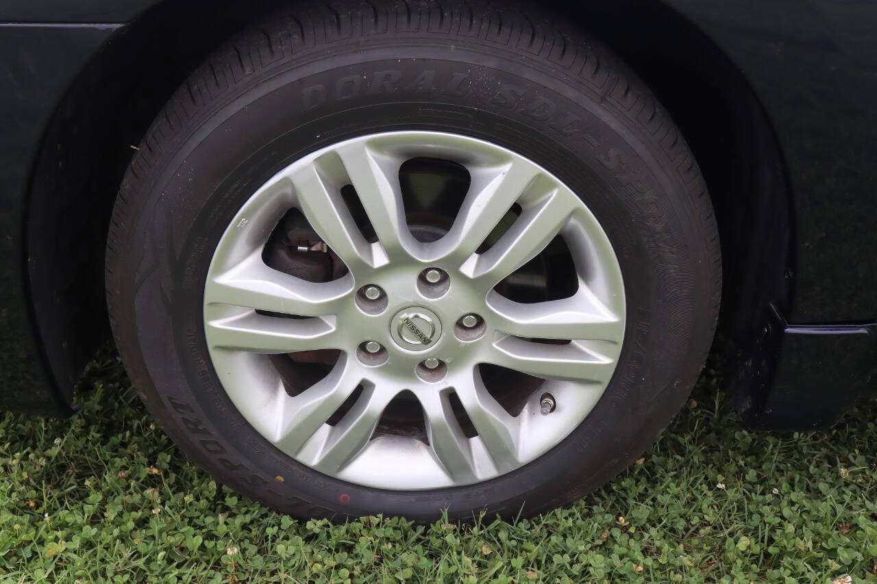 Used 2012 Nissan Altima 2.5 SL w/ 2.5SL Pkg FWD image 34
