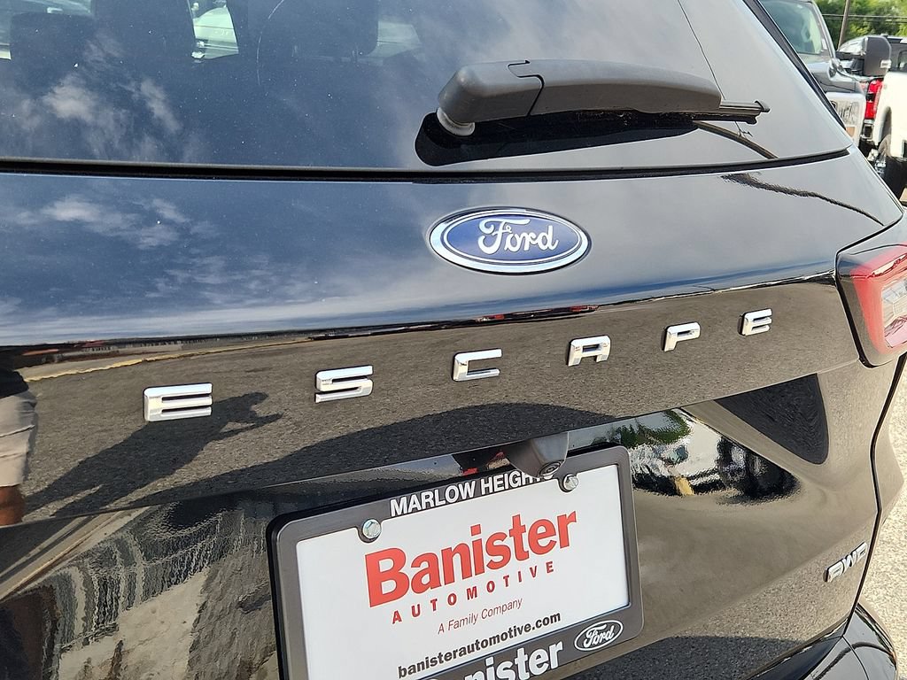 Used 2024 Ford Escape ST-Line AWD/4WD image 29