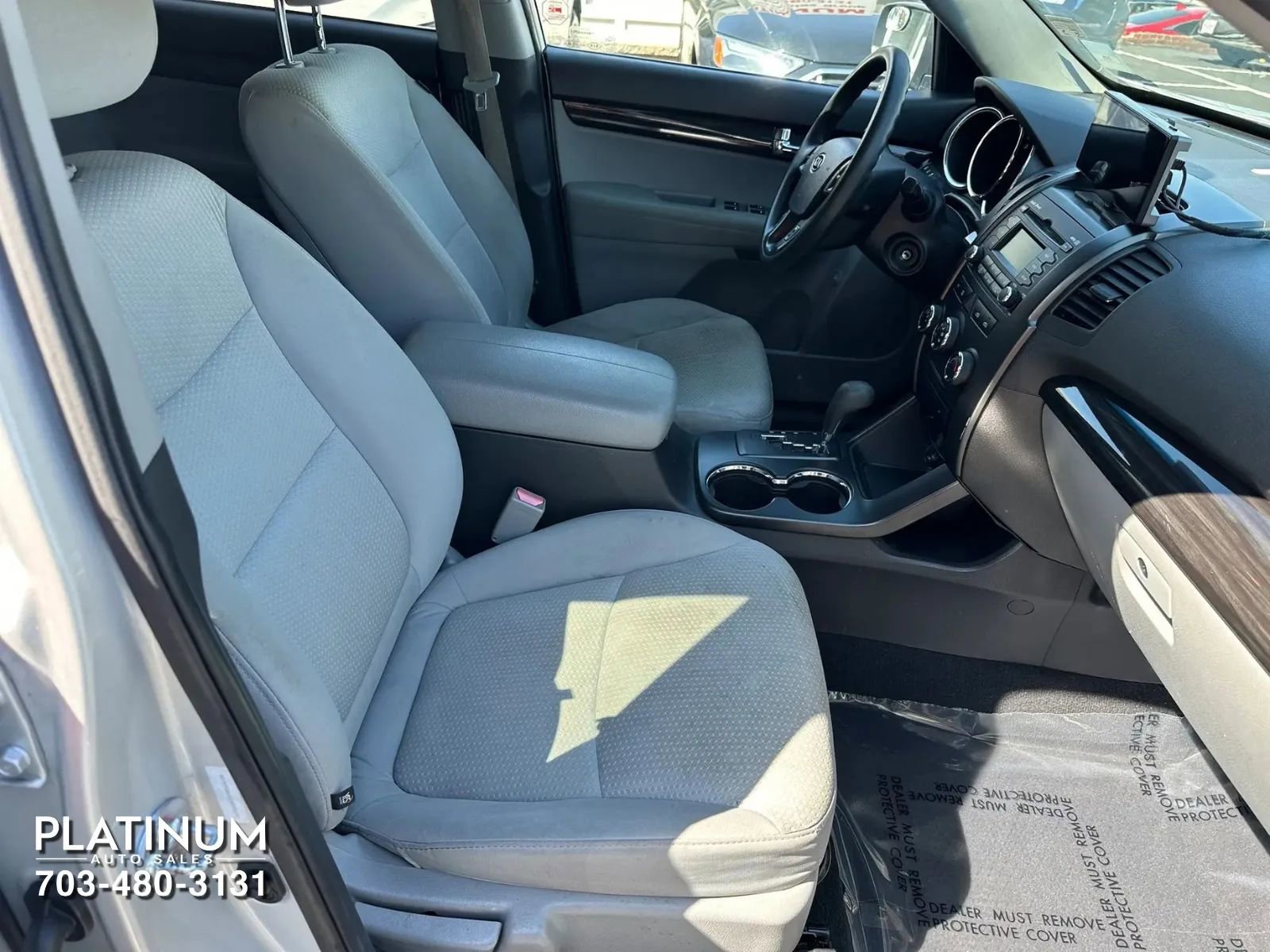 Used 2012 Kia Sorento LX image 13