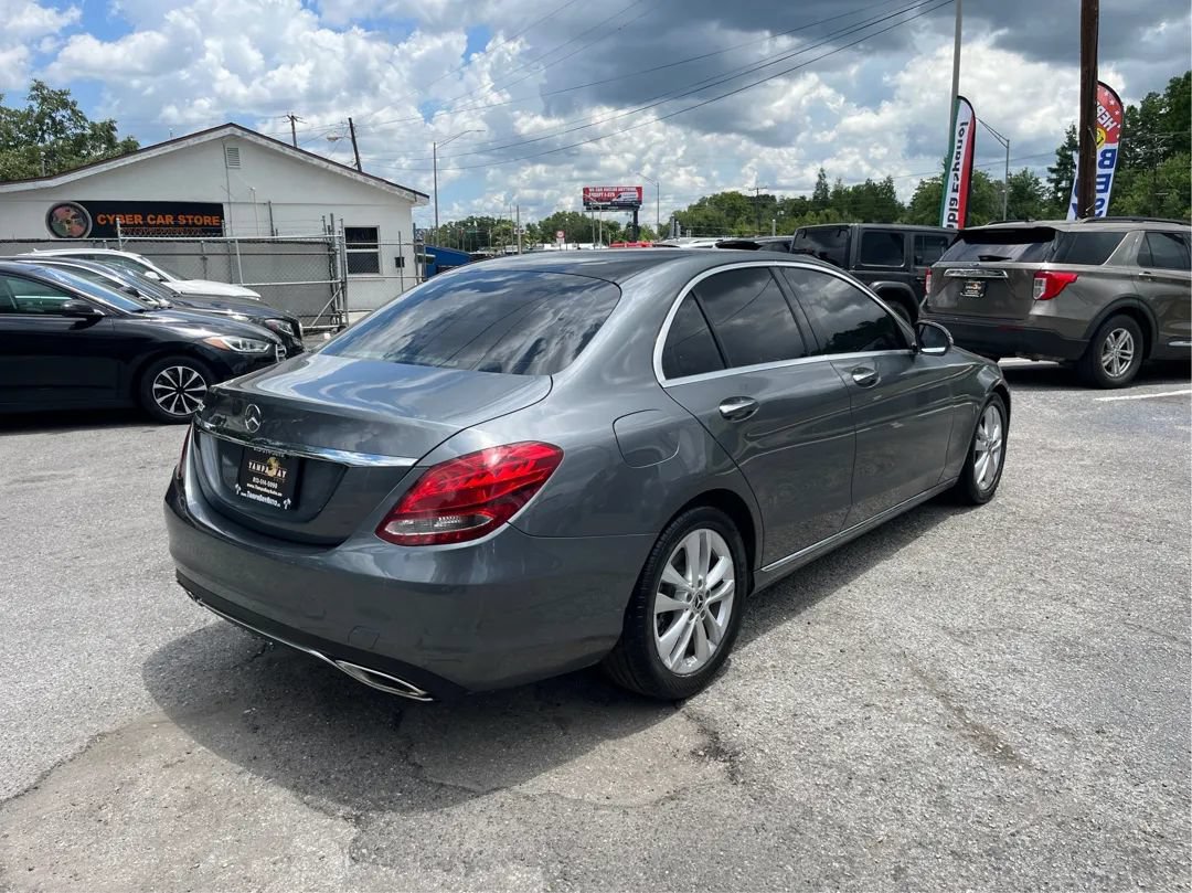 Used 2018 Mercedes-Benz C 300 Sedan image 5