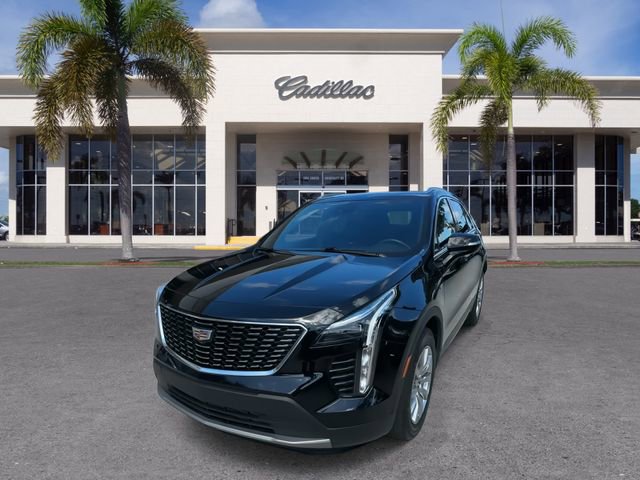 Certified 2023 Cadillac XT4 Premium Luxury w/ Enhanced Visibility Package image 5