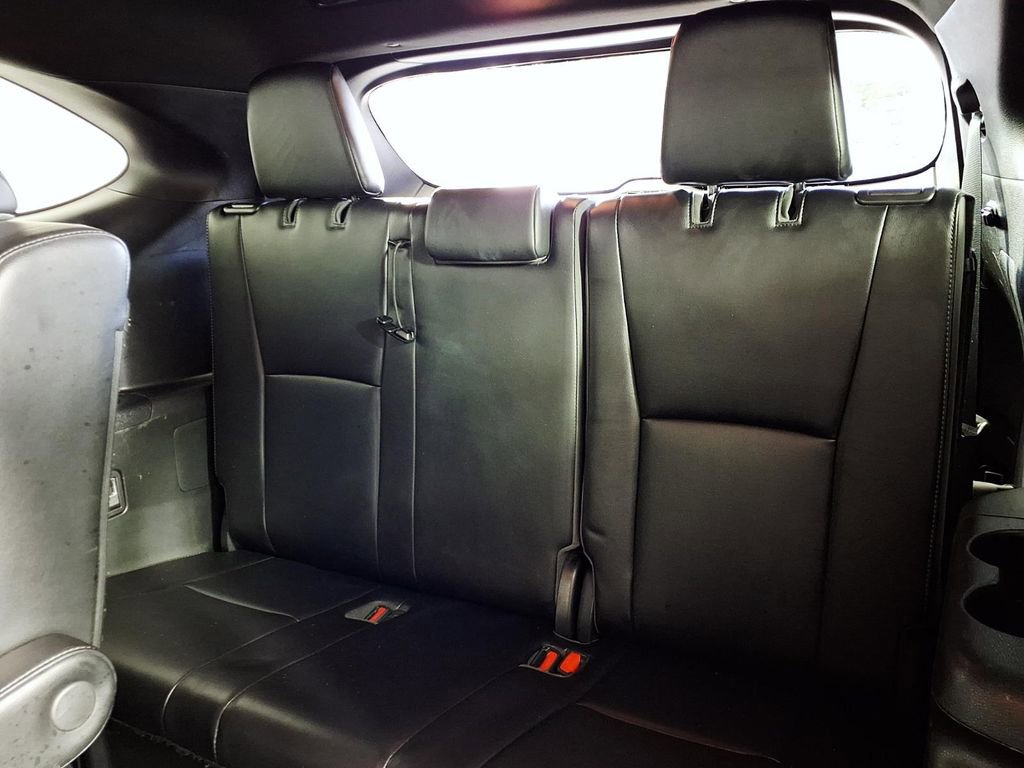 Used 2021 Toyota Highlander XSE image 9