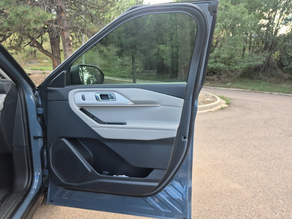 New 2026 Ford Explorer Active w/ Active Comfort Package AWD/4WD image 24