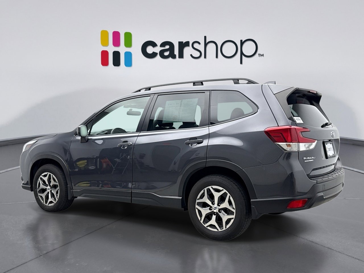 Used 2023 Subaru Forester Premium image 3