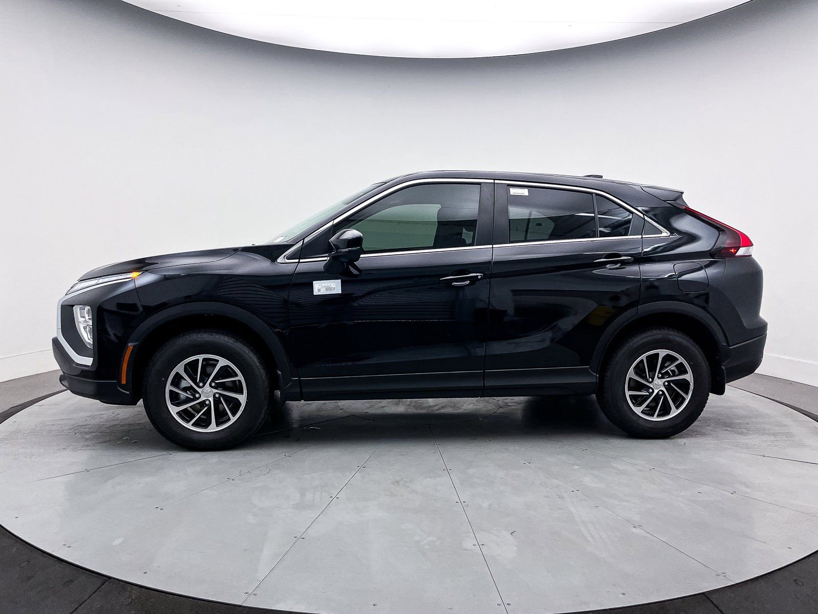 New 2025 Mitsubishi Eclipse Cross ES AWD/4WD image 4
