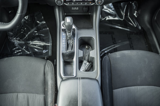 Used 2020 Nissan Sentra SV w/ Trunk Package FWD image 23
