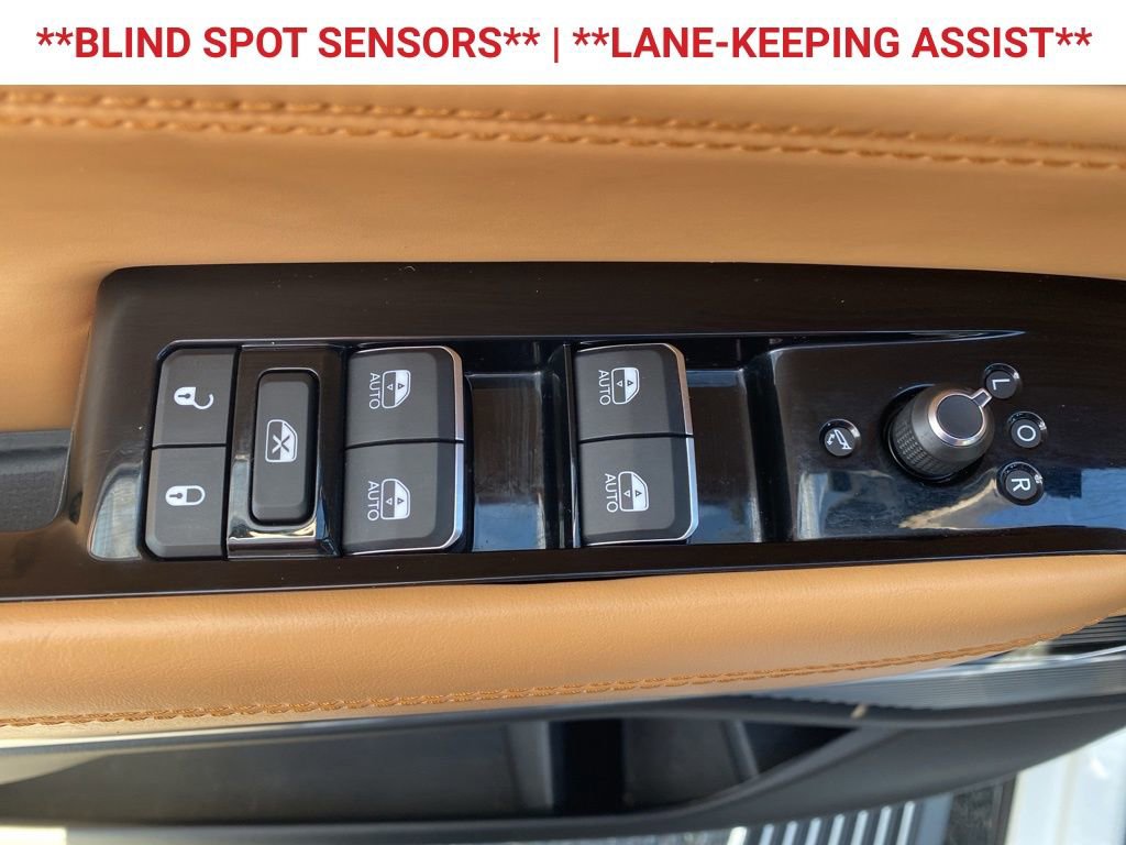 Used 2022 Jeep Grand Wagoneer Series III image 12