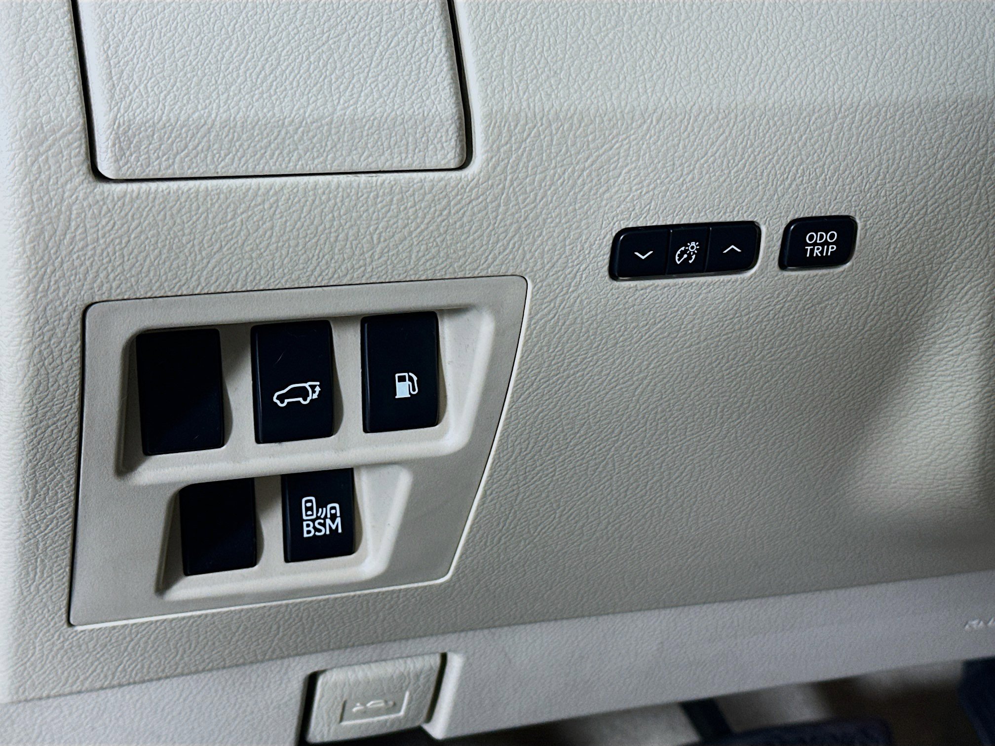 Used 2013 Lexus RX 350 AWD w/ Navigation Pkg image 17