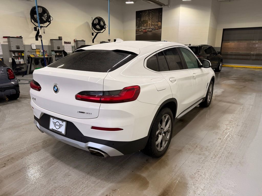 Used 2023 BMW X4 xDrive30i w/ Convenience Package image 6