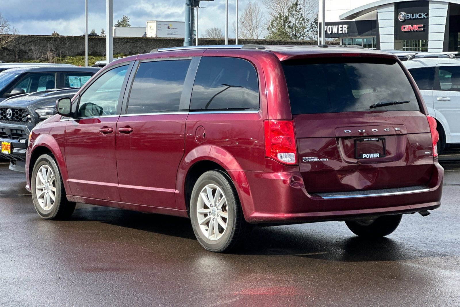 Used 2020 Dodge Grand Caravan SXT image 6