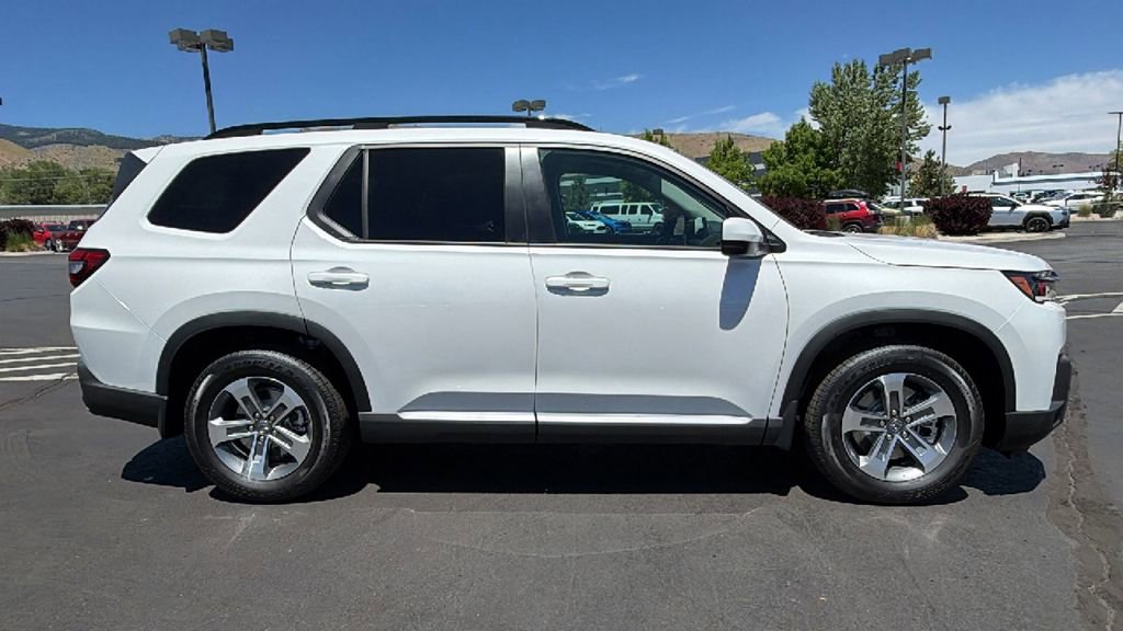 New 2026 Honda Pilot EX-L image 2