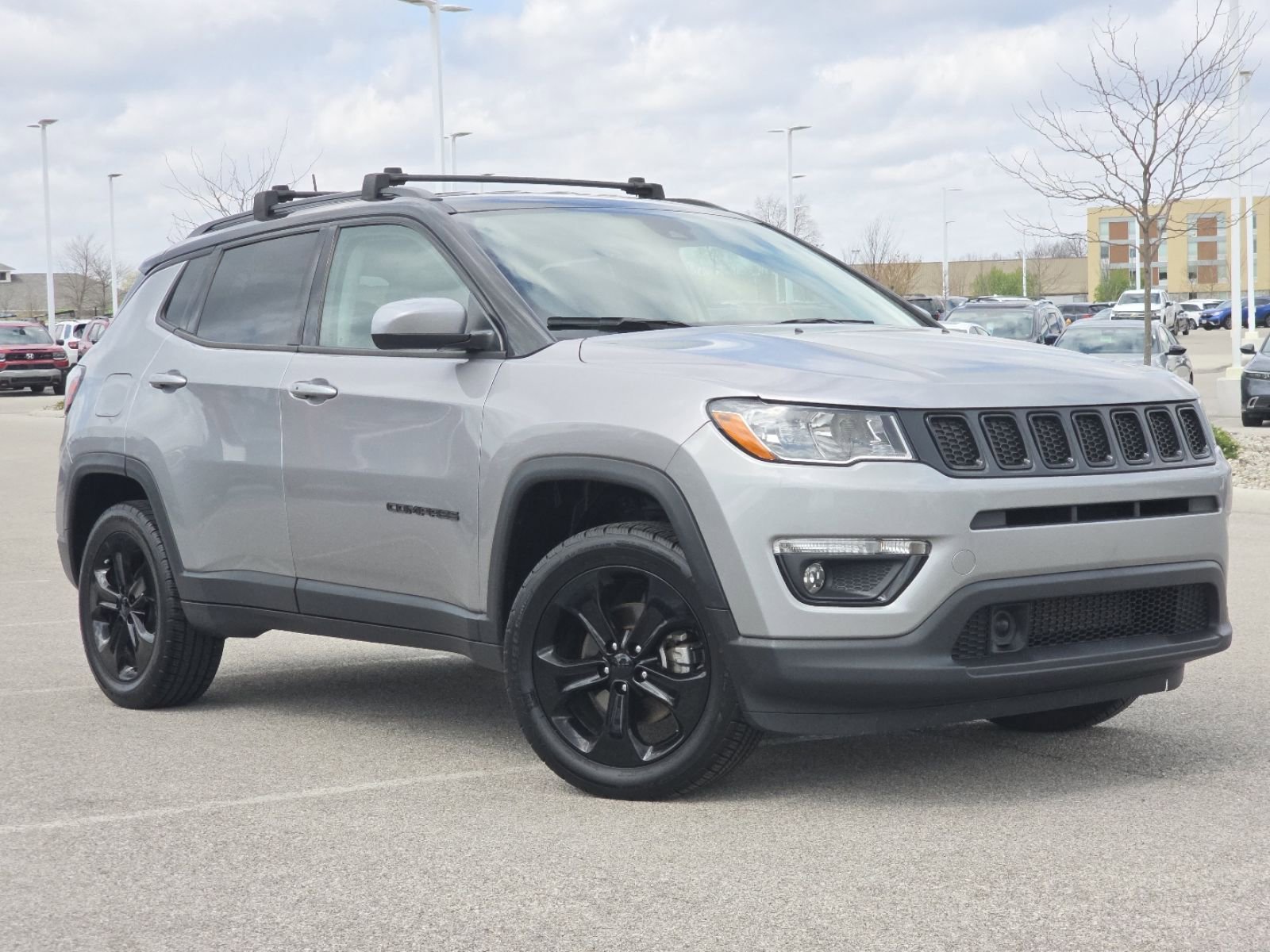 Used 2019 Jeep Compass Altitude image 2