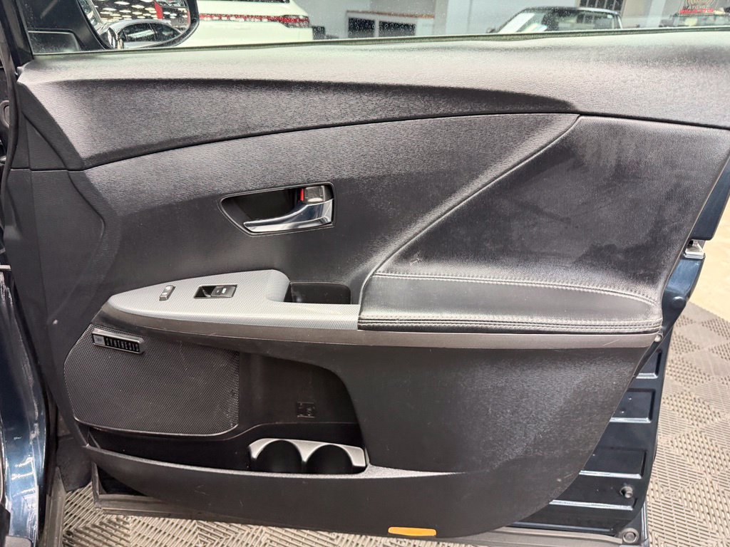 Used 2014 Toyota Venza XLE w/ XLE Premium Package FWD image 54