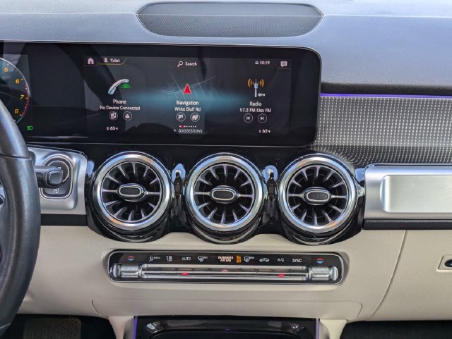 Used 2022 Mercedes-Benz GLB 250 image 22