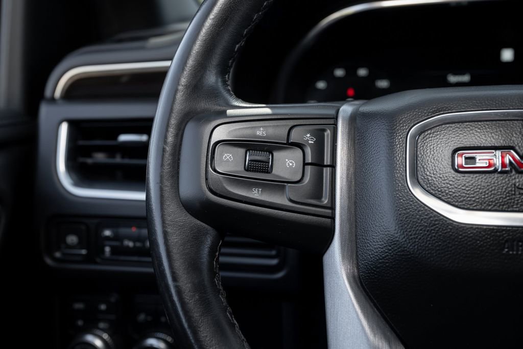 Used 2022 GMC Yukon XL SLE w/ Gmc Pro Safety Plus Package image 26