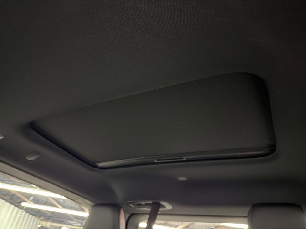 New 2025 Jeep Wagoneer Series II w/ Premium Group I AWD/4WD image 12