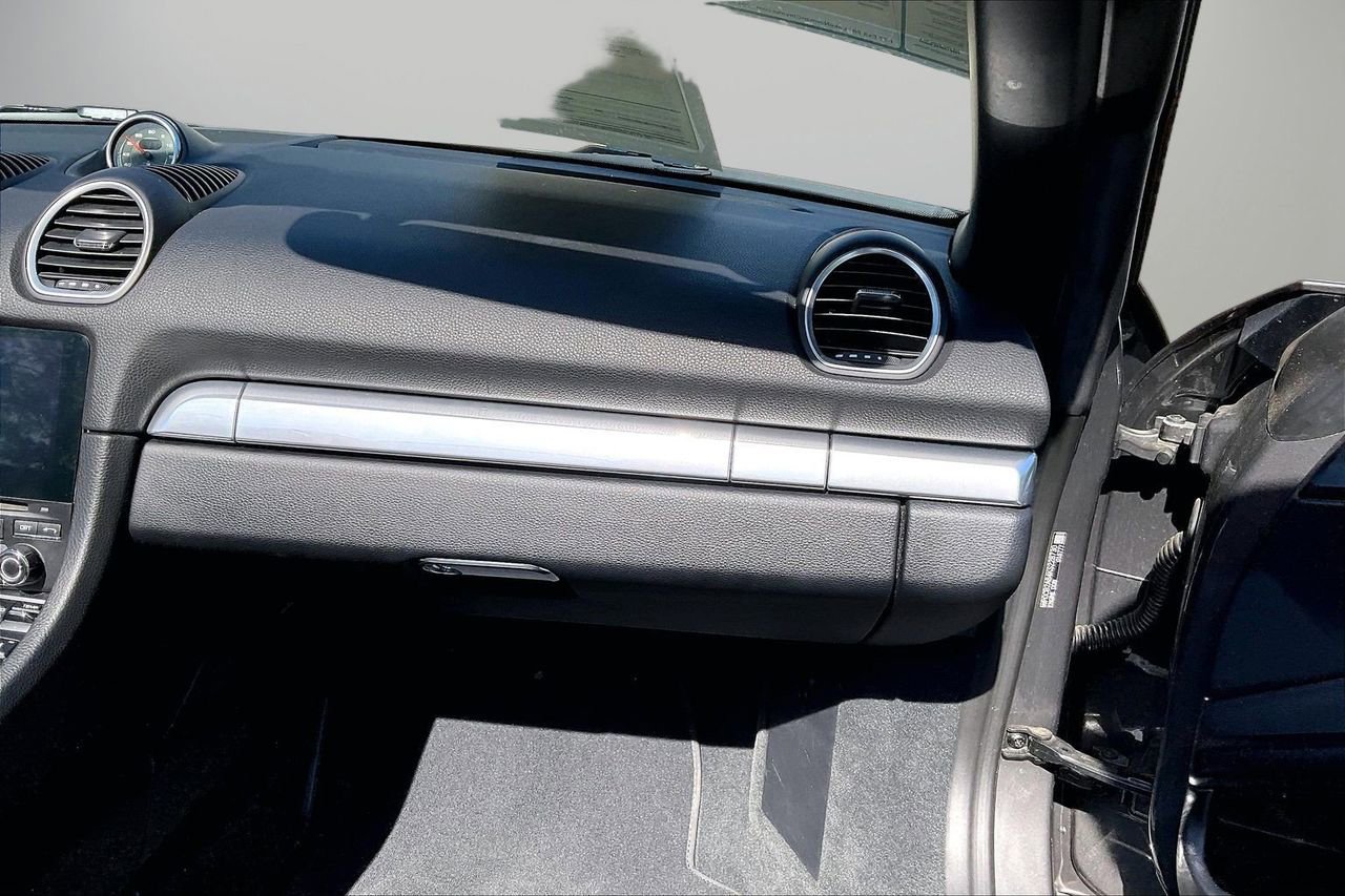 Used 2019 Porsche 718 Boxster S RWD image 20