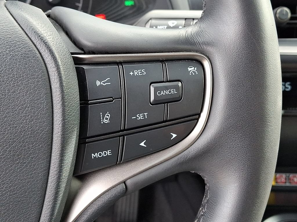 Used 2024 Lexus UX 250h AWD w/ Premium Package image 23