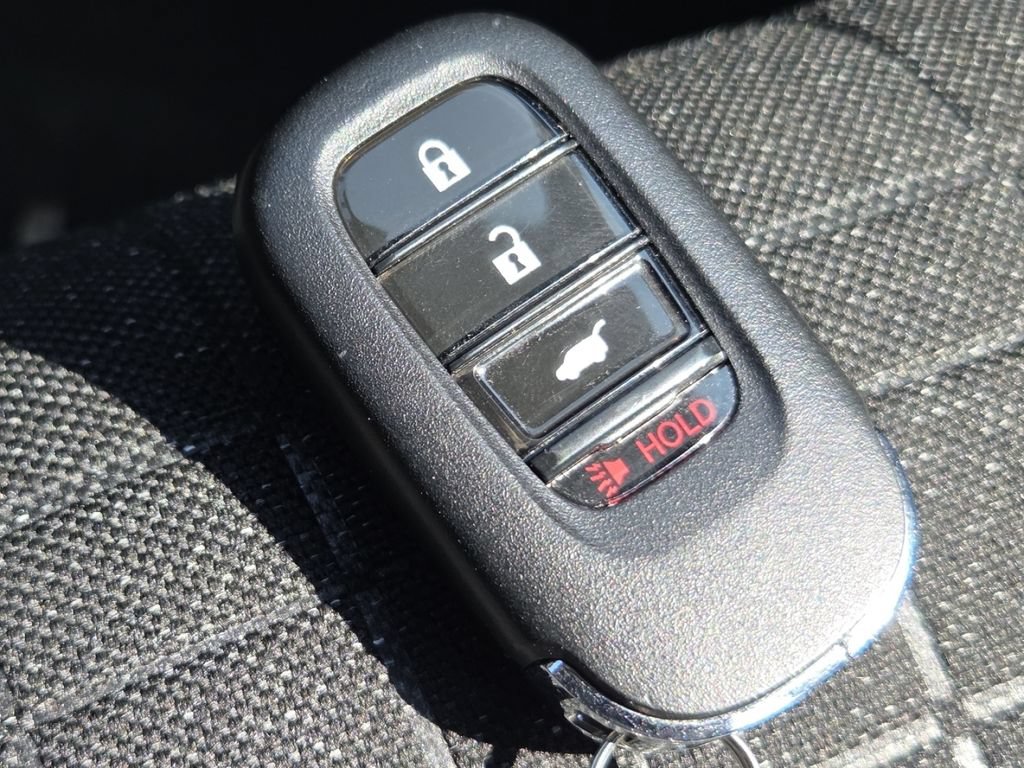 Certified 2024 Honda HR-V LX image 33