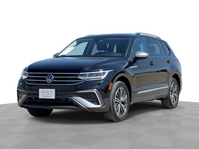 Used 2024 Volkswagen Tiguan Wolfsburg Edition AWD/4WD image 1