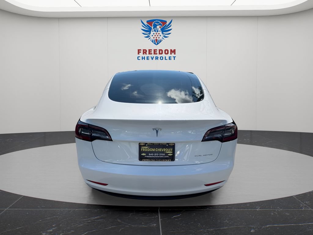 Used 2022 Tesla Model 3 Long Range AWD/4WD image 5