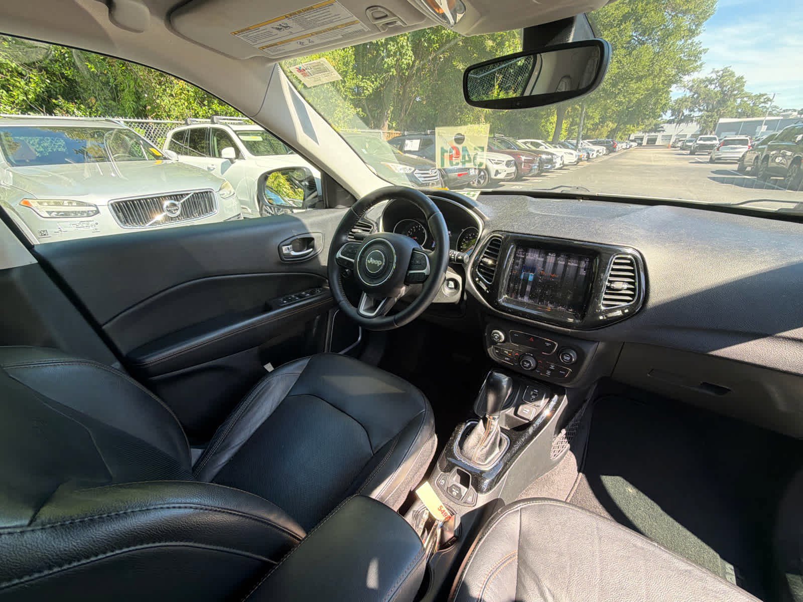 Used 2018 Jeep Compass Limited AWD/4WD image 17