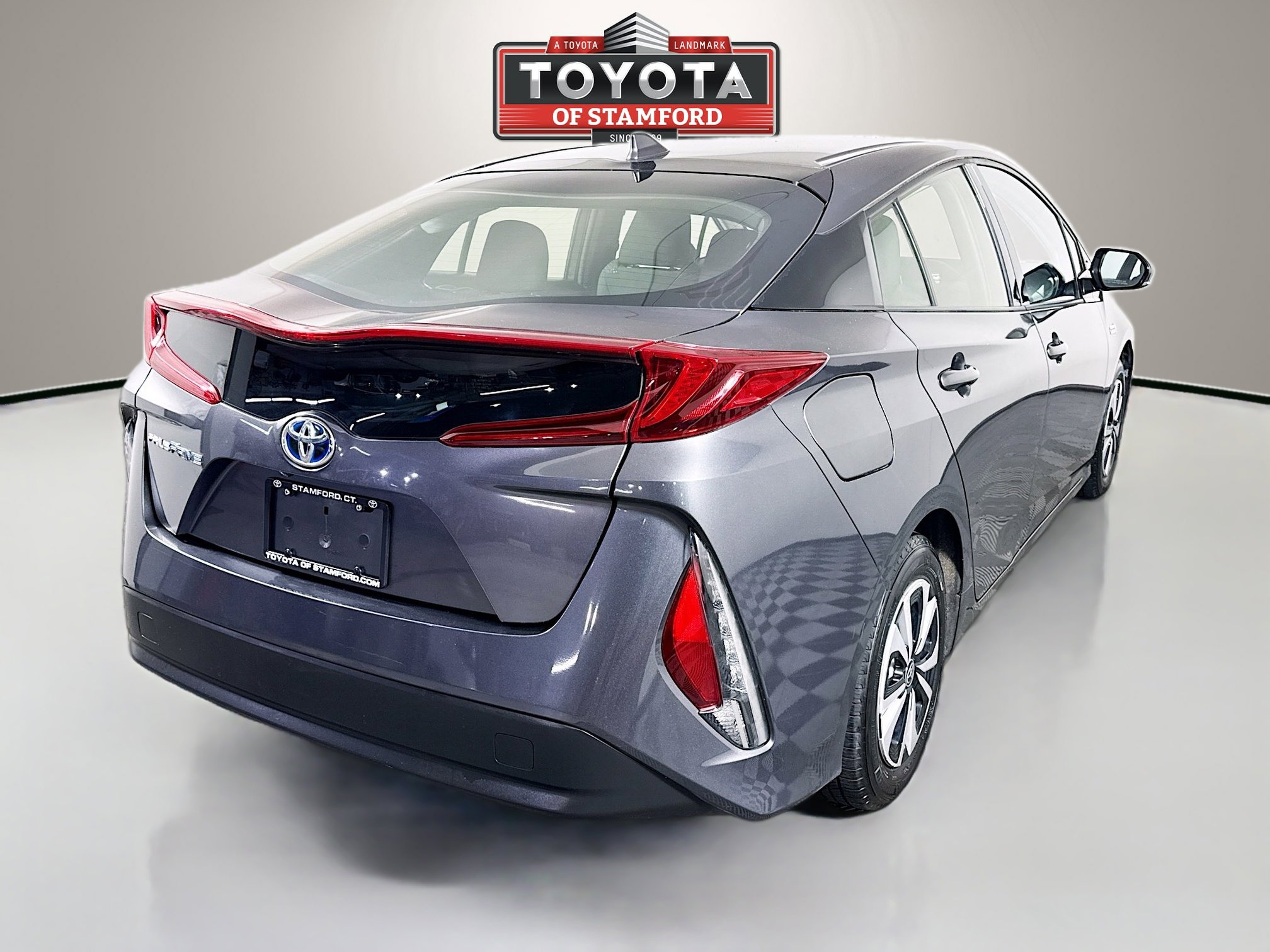 Certified 2017 Toyota Prius Prime Plus FWD image 7