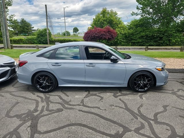Used 2025 Honda Civic Sport image 6