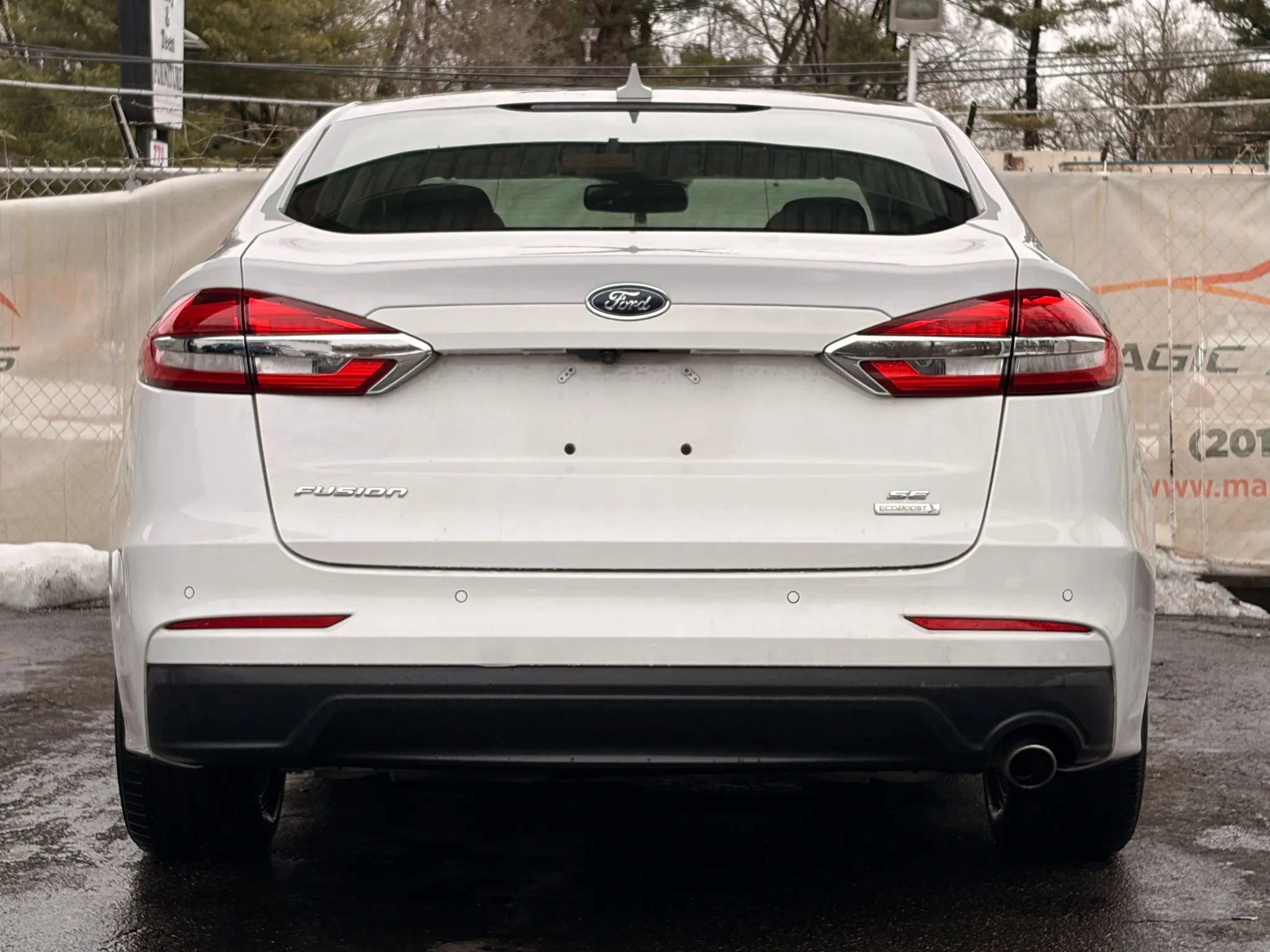 Used 2020 Ford Fusion SE image 54