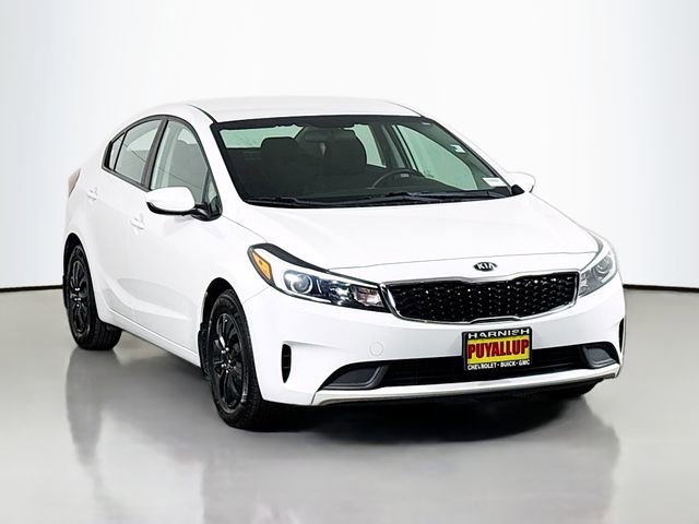 Used 2017 Kia Forte LX image 1