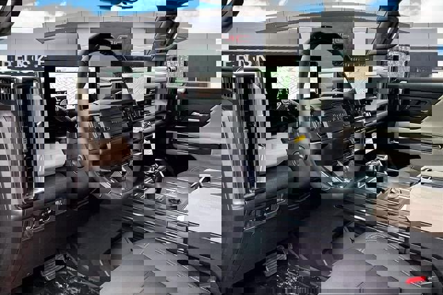 New 2026 GMC Hummer EV SUV w/ LPO, Dark Essentials Package image 7